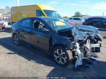  Salvage Kia Forte