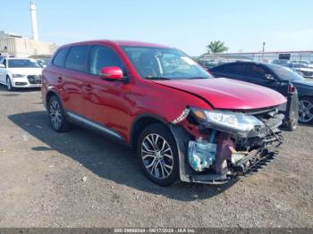  Salvage Mitsubishi Outlander