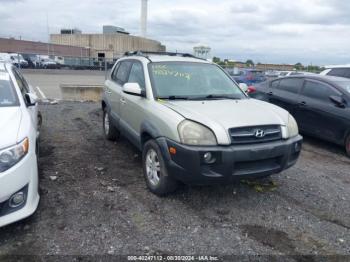  Salvage Hyundai TUCSON