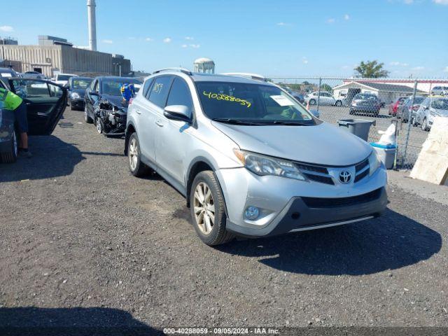  Salvage Toyota RAV4