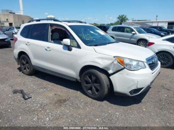  Salvage Subaru Forester