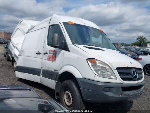  Salvage Mercedes-Benz Sprinter 2500