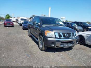  Salvage Nissan Titan