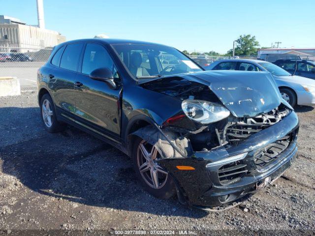  Salvage Porsche Cayenne