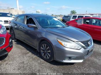  Salvage Nissan Altima