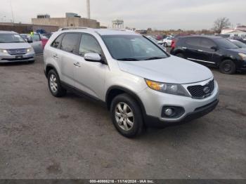  Salvage Kia Sorento