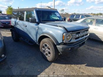  Salvage Ford Bronco