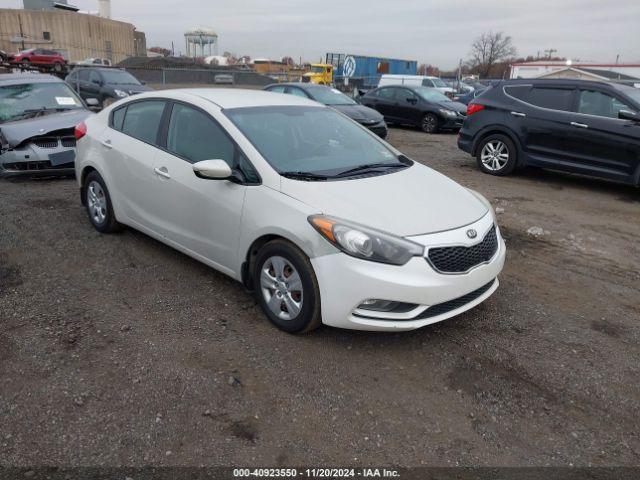  Salvage Kia Forte