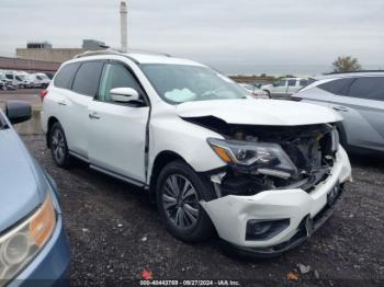  Salvage Nissan Pathfinder