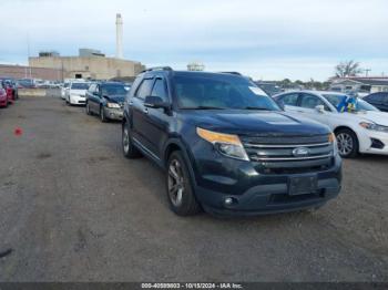  Salvage Ford Explorer