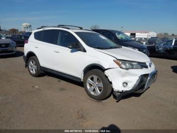  Salvage Toyota RAV4