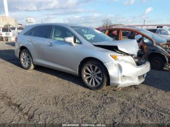  Salvage Toyota Venza