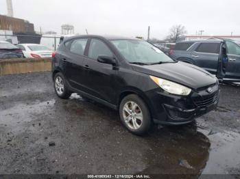  Salvage Hyundai TUCSON