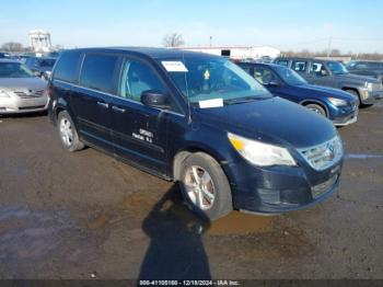  Salvage Volkswagen Routan