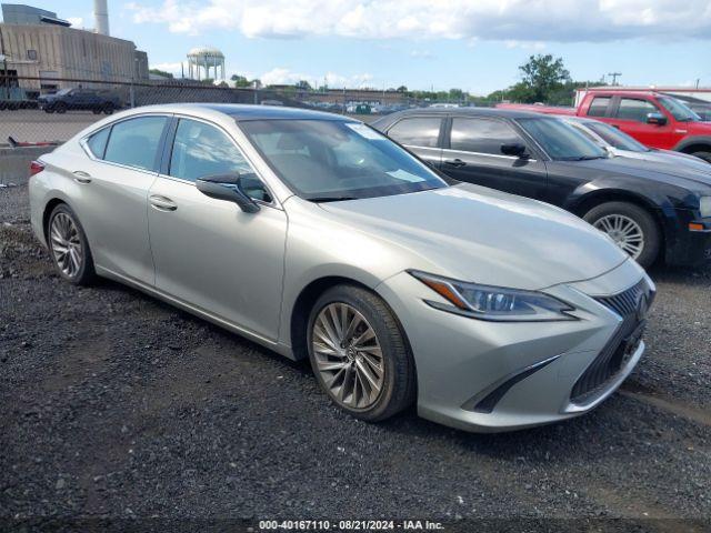  Salvage Lexus Es