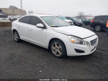  Salvage Volvo S60