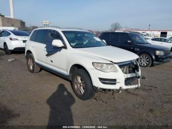  Salvage Volkswagen Touareg