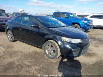  Salvage Kia Forte