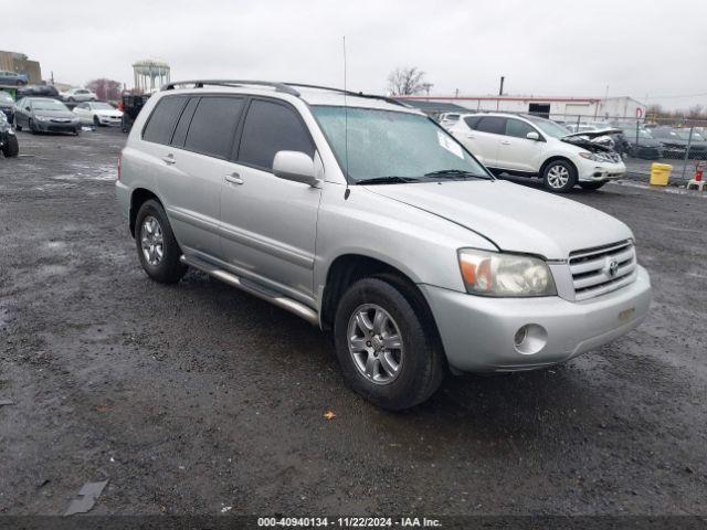  Salvage Toyota Highlander