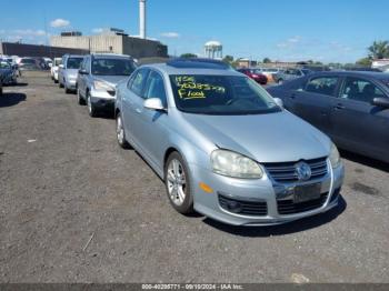  Salvage Volkswagen Jetta