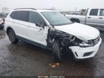  Salvage Volkswagen Tiguan