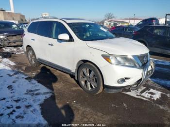  Salvage Nissan Pathfinder