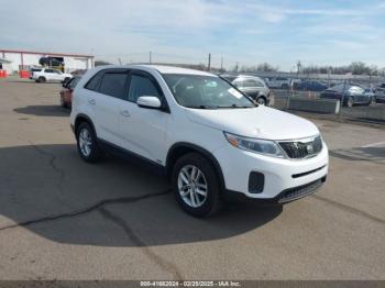  Salvage Kia Sorento