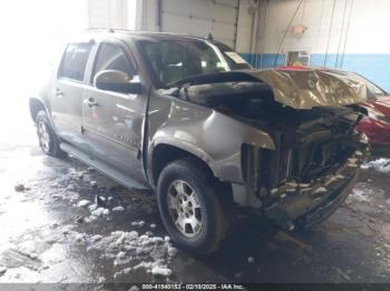  Salvage Chevrolet Suburban 1500