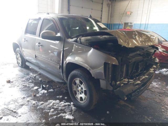  Salvage Chevrolet Suburban 1500