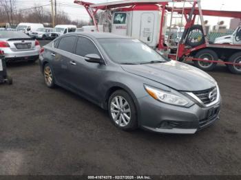  Salvage Nissan Altima