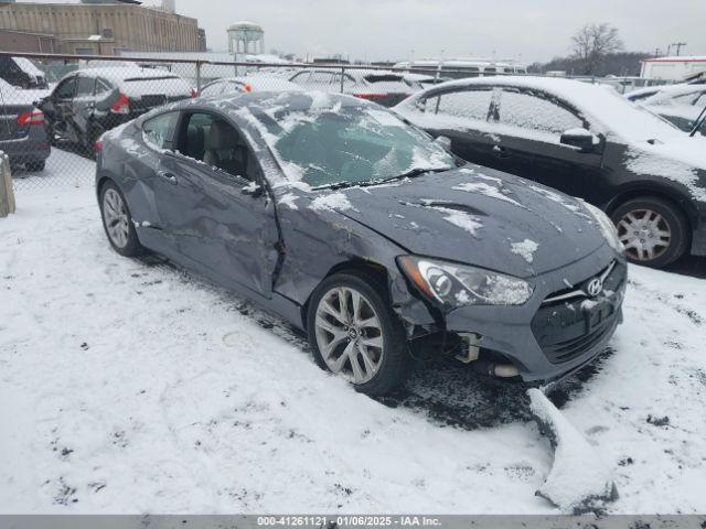  Salvage Hyundai Genesis