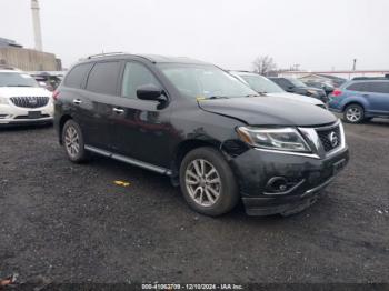  Salvage Nissan Pathfinder