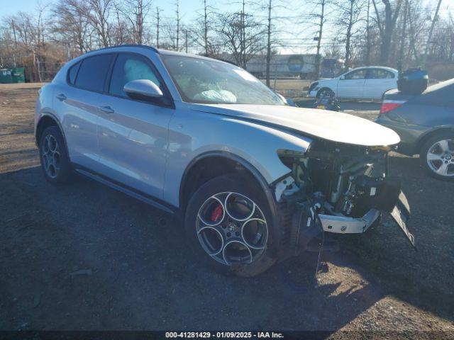  Salvage Alfa Romeo Stelvio