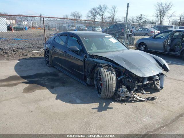  Salvage Porsche Panamera