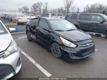  Salvage Hyundai ACCENT