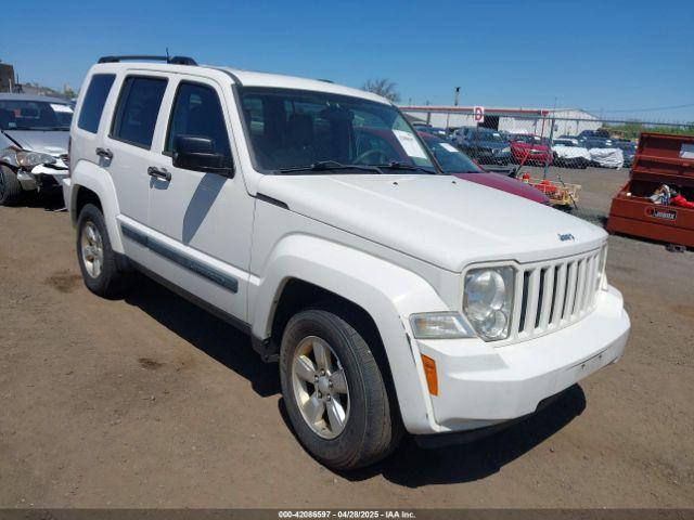  Salvage Jeep Liberty