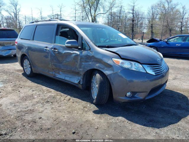  Salvage Toyota Sienna