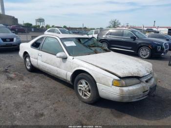  Salvage Ford Thunderbird