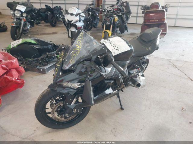  Salvage Kawasaki Zx400