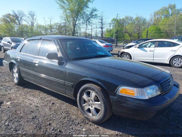 Salvage Ford Crown Victoria