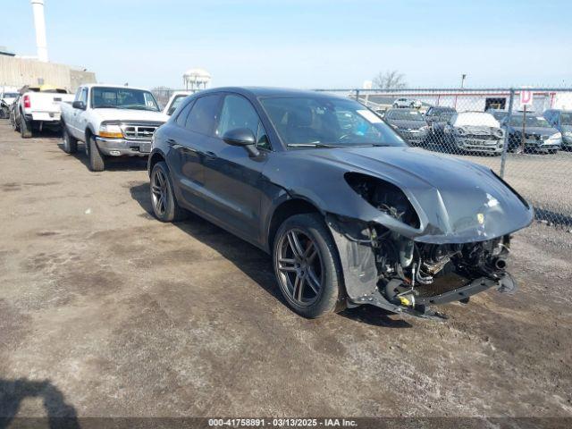  Salvage Porsche Macan