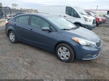  Salvage Kia Forte