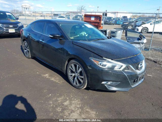  Salvage Nissan Maxima