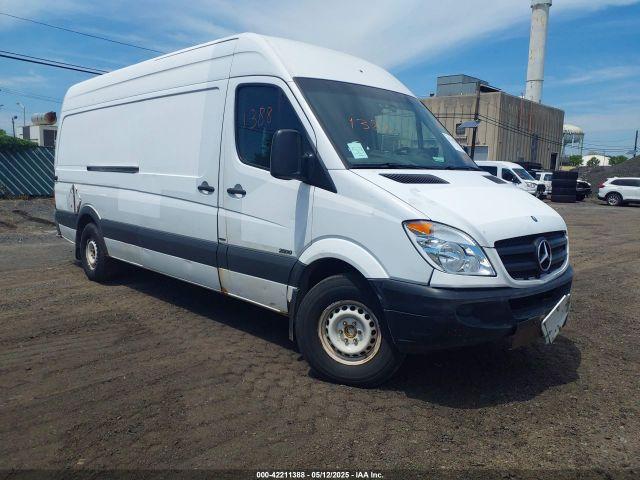  Salvage Mercedes-Benz Sprinter 2500