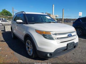  Salvage Ford Explorer