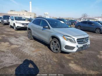  Salvage Mercedes-Benz GLA