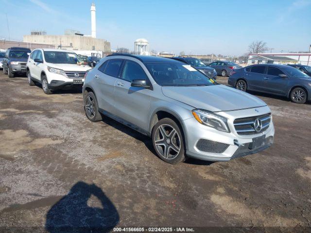  Salvage Mercedes-Benz GLA