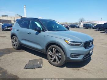  Salvage Volvo XC40
