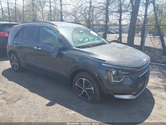  Salvage Kia Niro