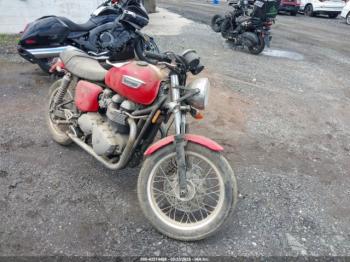  Salvage Triumph Motorcycle Thruxton